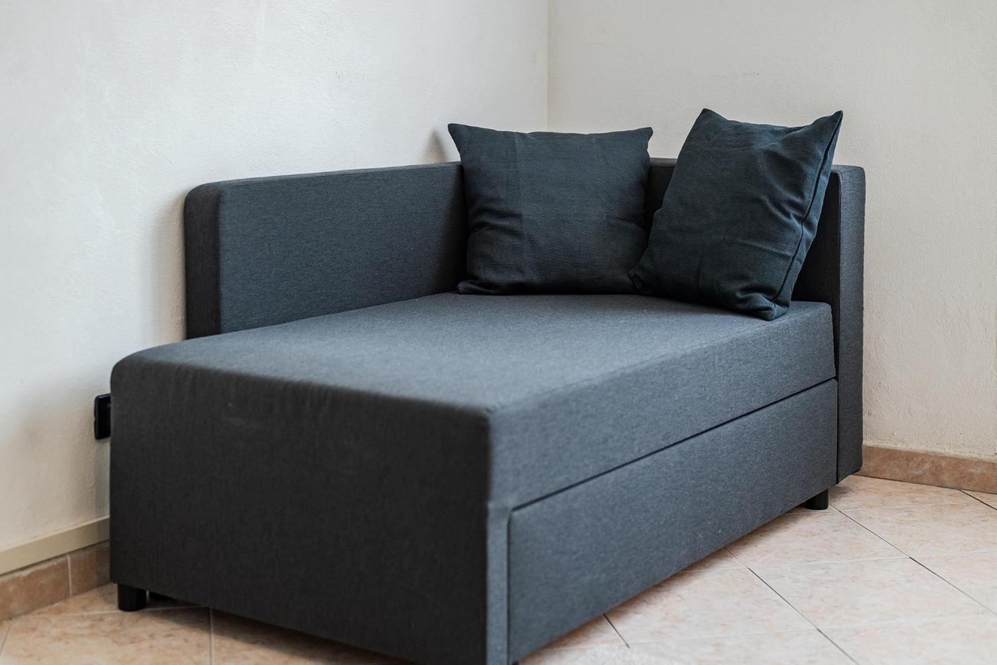 Roma 23, Smartstay Rozzano Luaran gambar
