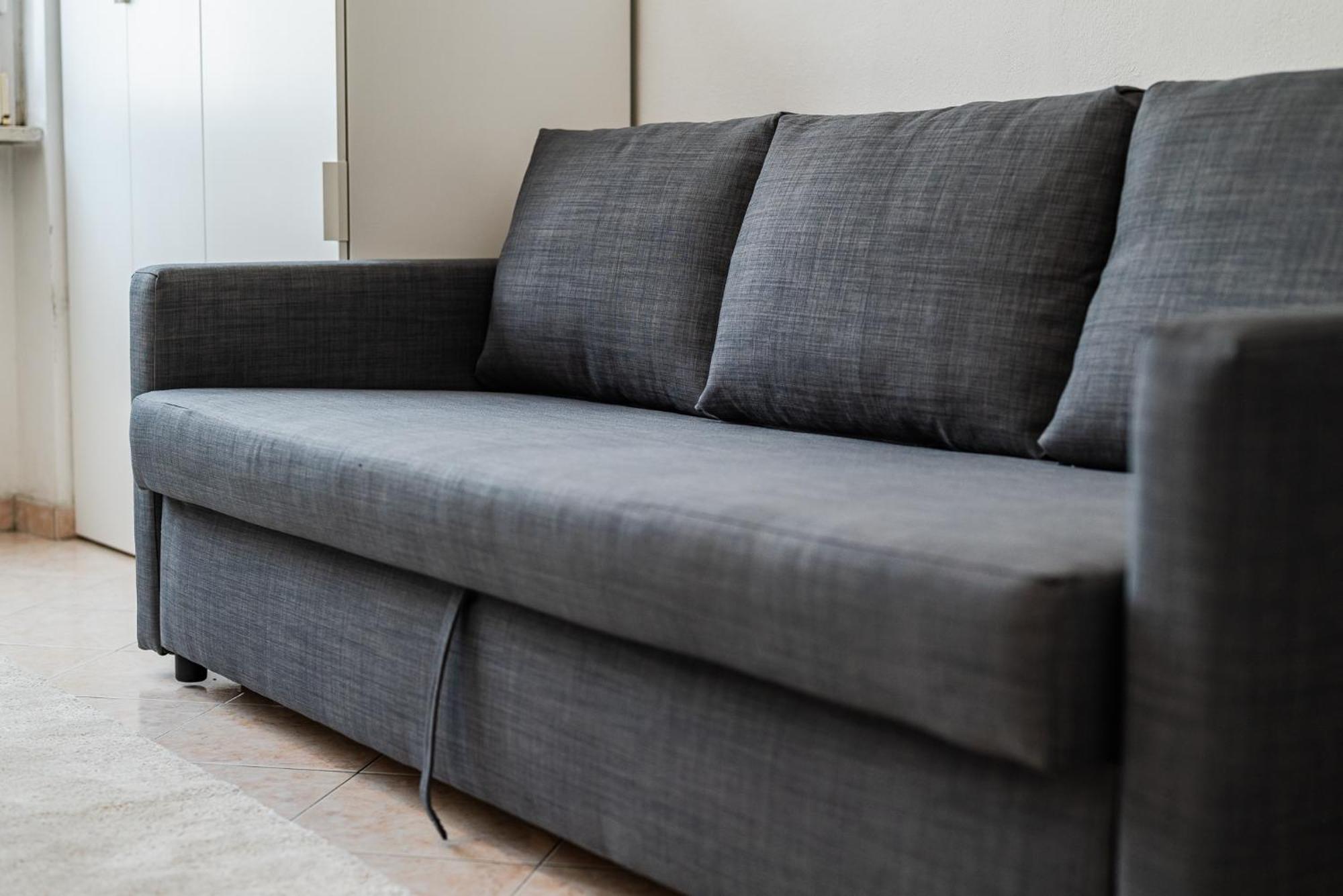 Roma 23, Smartstay Rozzano Luaran gambar