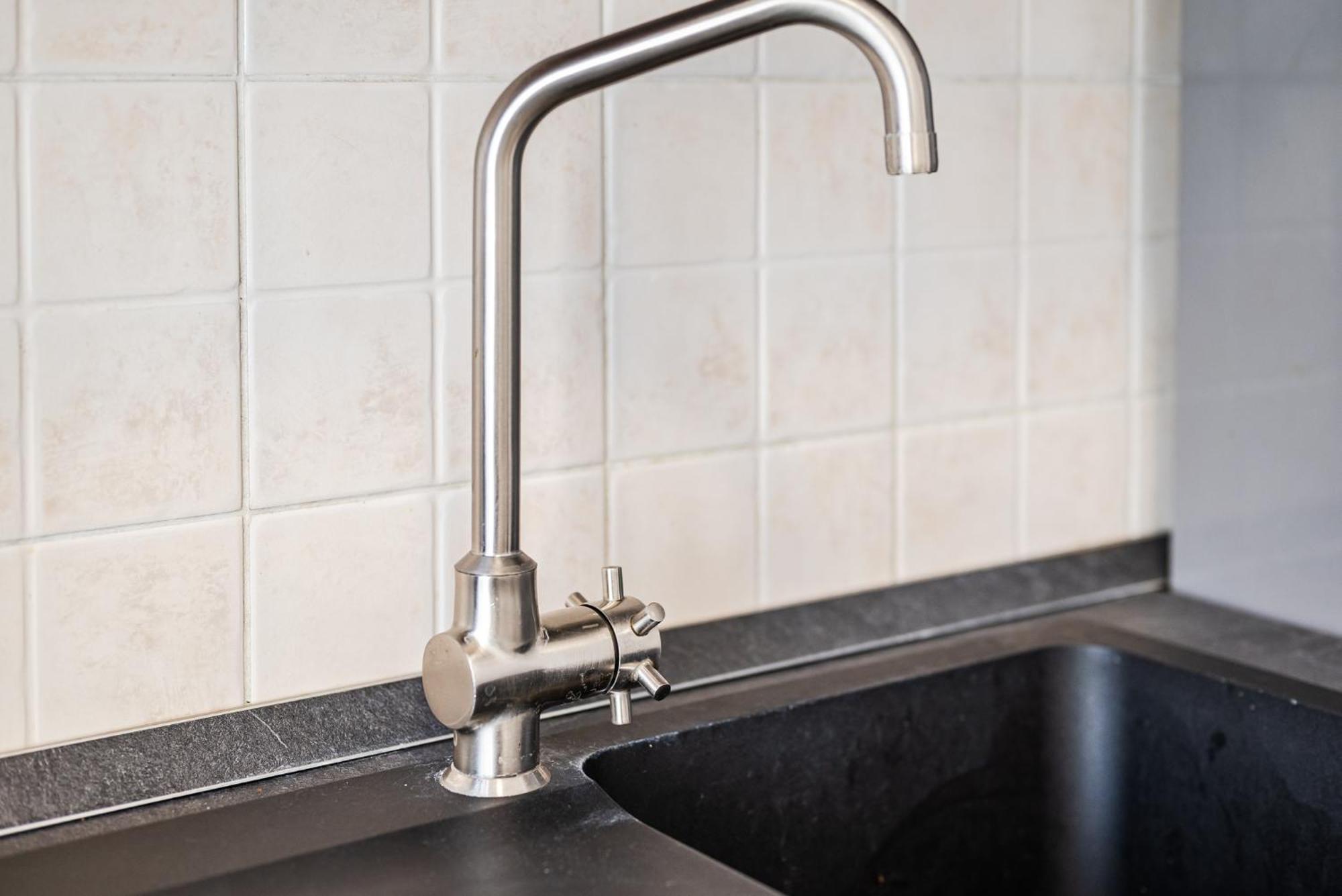 Roma 23, Smartstay Rozzano Luaran gambar