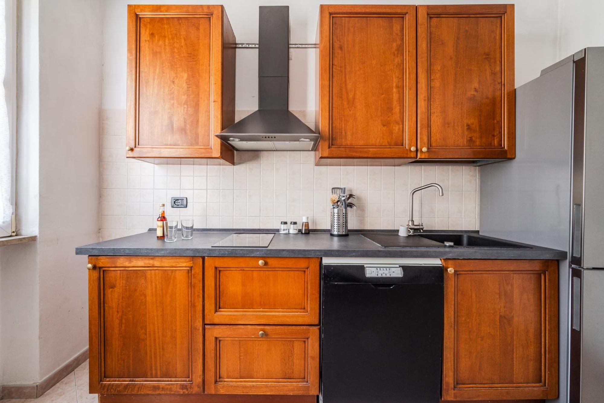 Roma 23, Smartstay Rozzano Luaran gambar